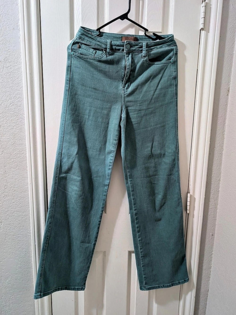 Judy Blue Straight Leg Jeans in Blue Size 5/27